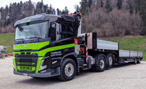 LKW für Transport unseres Materials wie Festzelt, Partyzelt, Lagerhalle, Tribünen, Tischgarnituren, Festbänke, Barstehtische, Garderobenständer und vieles mehr